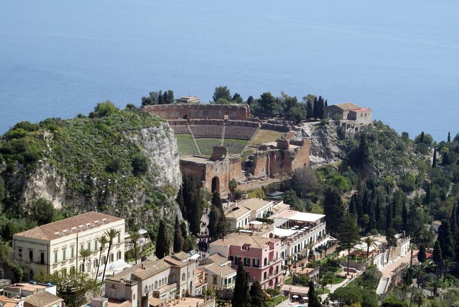 From Catania: Guided Tour of Taormina and Castelmola - Catania pickup to Taormina: the morning drive that sets the tone