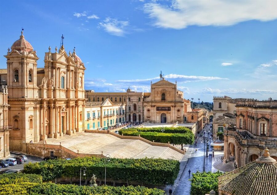 From Catania: Neapolis of Syracuse, Ortygia, and Noto Tour - Value and price: what $130.28 buys you (and what it doesn’t)