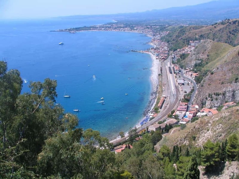 From Catania: Taormina, Isola bella & Castelmola tour - Key things you’ll notice on this tour