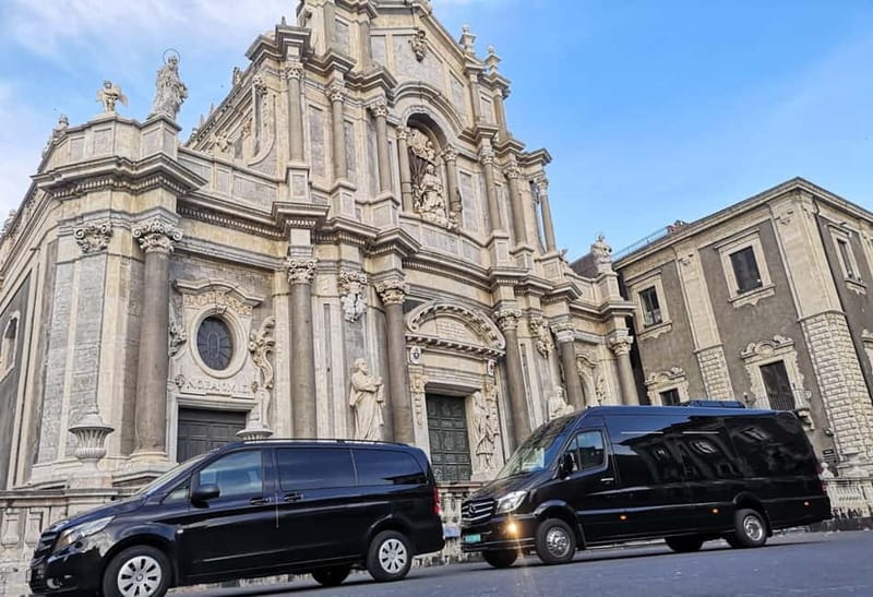 From Catania: Taormina, Isola bella & Castelmola tour - Catania pick-up and the easy start at Duomo Square