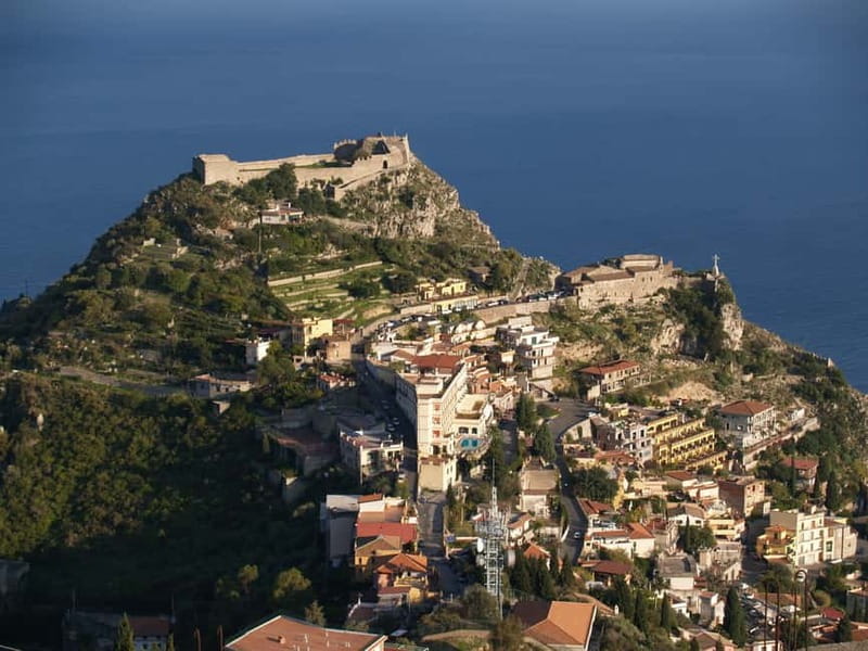 From Catania: Taormina, Savoca, & Castelmola Tour w/ Lunch - The included meal in Castelmola: simple food, good timing, real wine