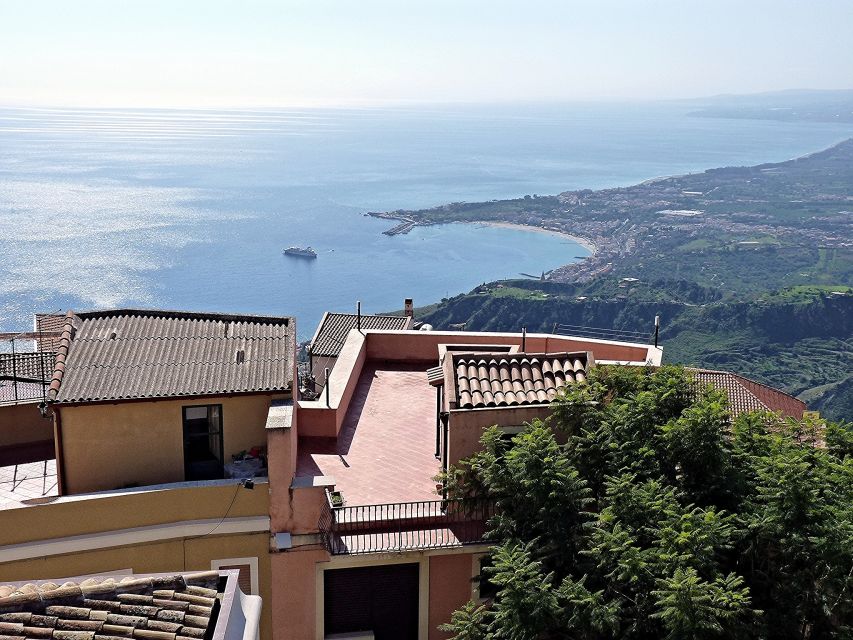 From Catania: White Lotus tour Taormina, Castelmola & Naxos - Minivan pickup and the small-group rhythm (about 5 hours)