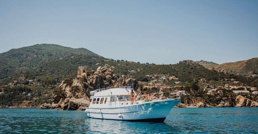 From Cefalù: Coast To Coast Morning Tour With Boat Trip - The 09:45 Departure: What the Cruise Really Gives You