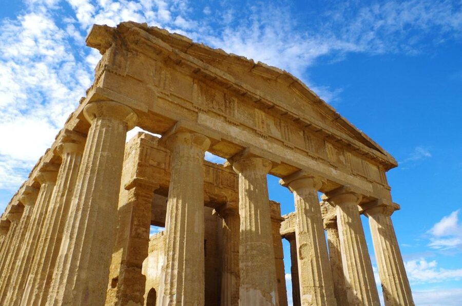 From Cefalù: Guided Tour to Agrigento Valley of the Temples - The early pickup and bus ride across Sicily