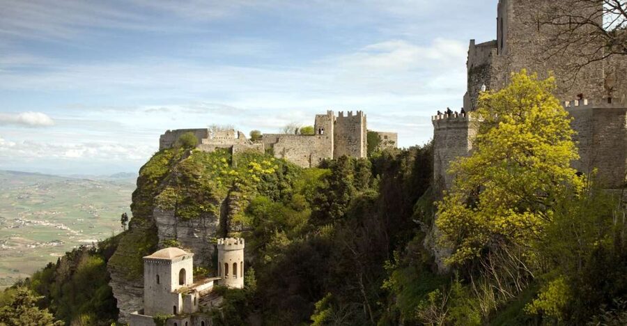From Palermo: Erice and Marsala Day Trip with Lunch - Erice hilltown walking: courtyards, viewpoints, and a built-in photo plan