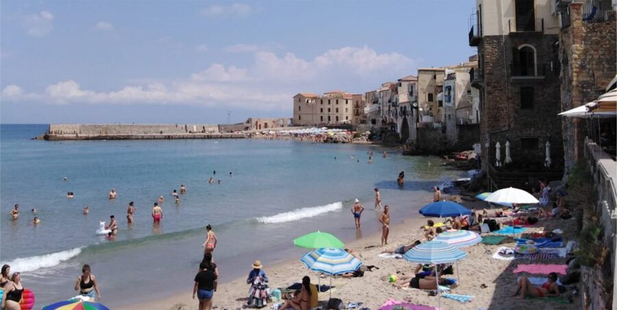 From Palermo: Monreale and Cefalù Day Trip - Heading to Cefalù: From Hilltop Art to Sea Air