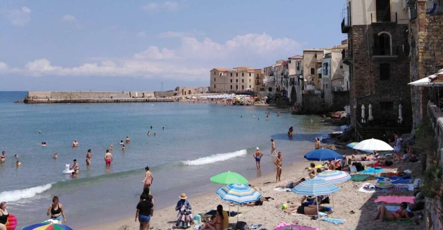 From Palermo: Monreale and Cefalù Day Trip - Cefalù Cathedral: Norman and Arab Influences in One View