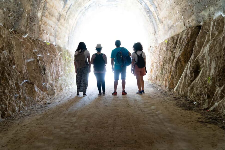 From Siracusa: Pantalica Nature Reserve Guided Hiking Tour - Why Pantalica Feels Like a Time Machine Above the Valle dell’Anapo
