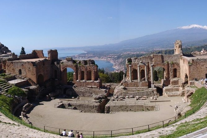 From Syracuse: Private Taormina and Castelmola tour with lunch - Price and value: what $386.98 per person buys you