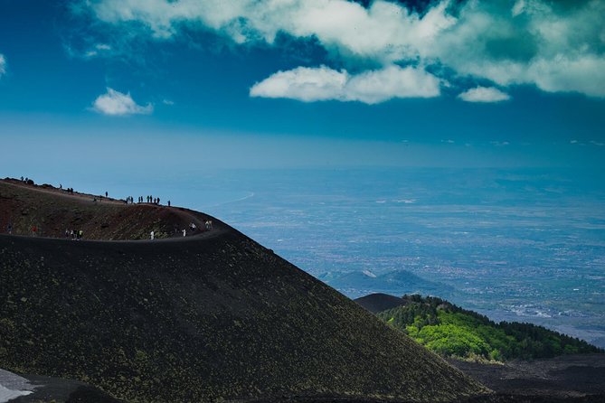 From Syracuse: Private Tour Mount Etna with Lunch at Etna Winery - Syracuse Pickup, Then Straight Into Etna Country