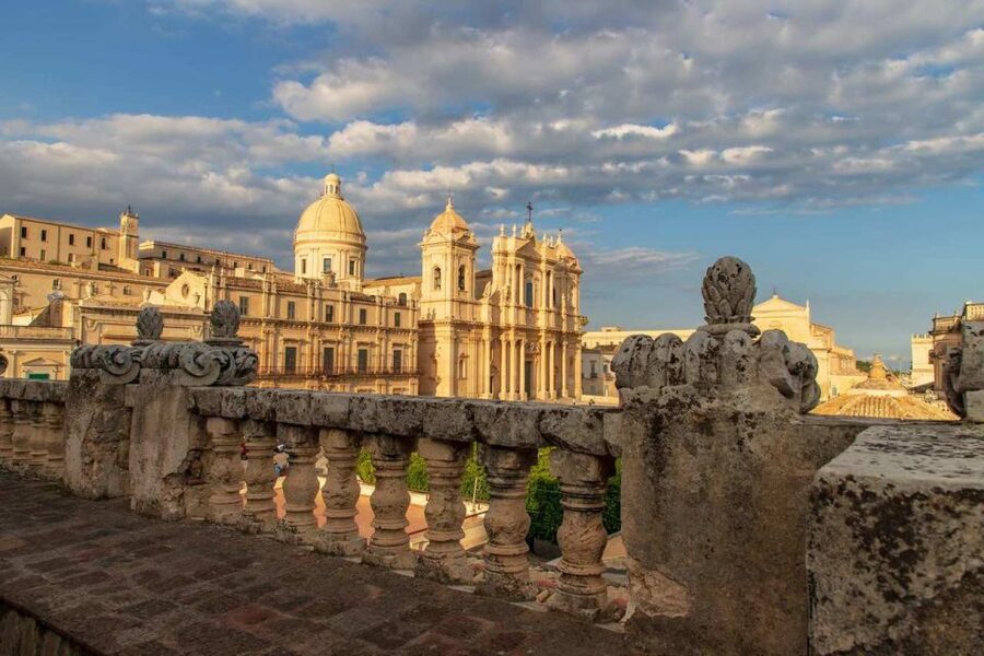 From Syracuse: Ragusa Ibla, Noto and Modica Private Day Trip - Private baroque loop from Syracuse: why the timing works