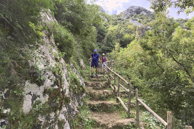 From Syracuse: Trekking Cavagrande - River swim highlight: when the pool is worth planning around