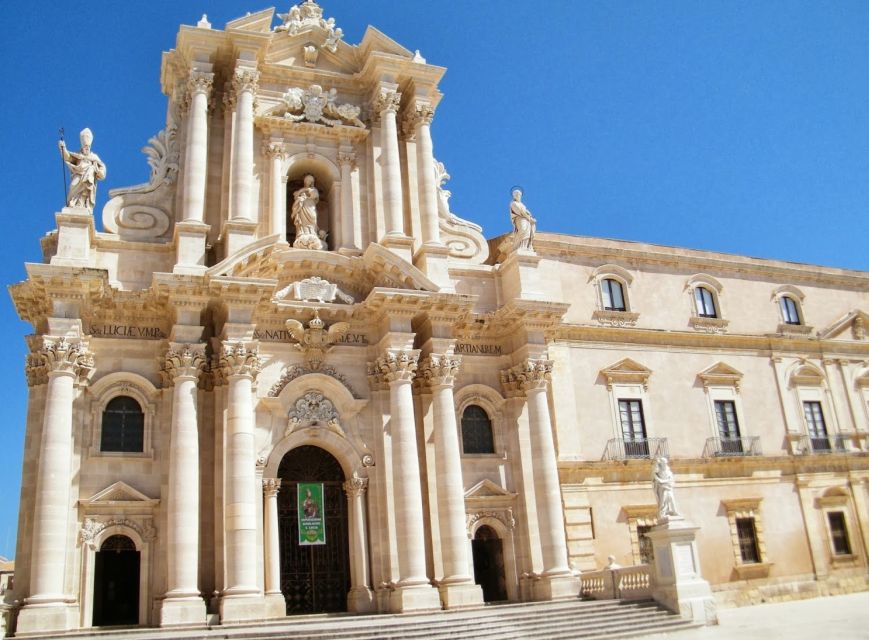 From Taormina: Guided Tour of Syracuse and Ortygia Island - Ortygia Island: where different centuries share the same street