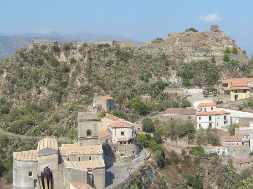 From Taormina: Private Godfather Tour with Lunch - Guides can turn a good tour into a great day