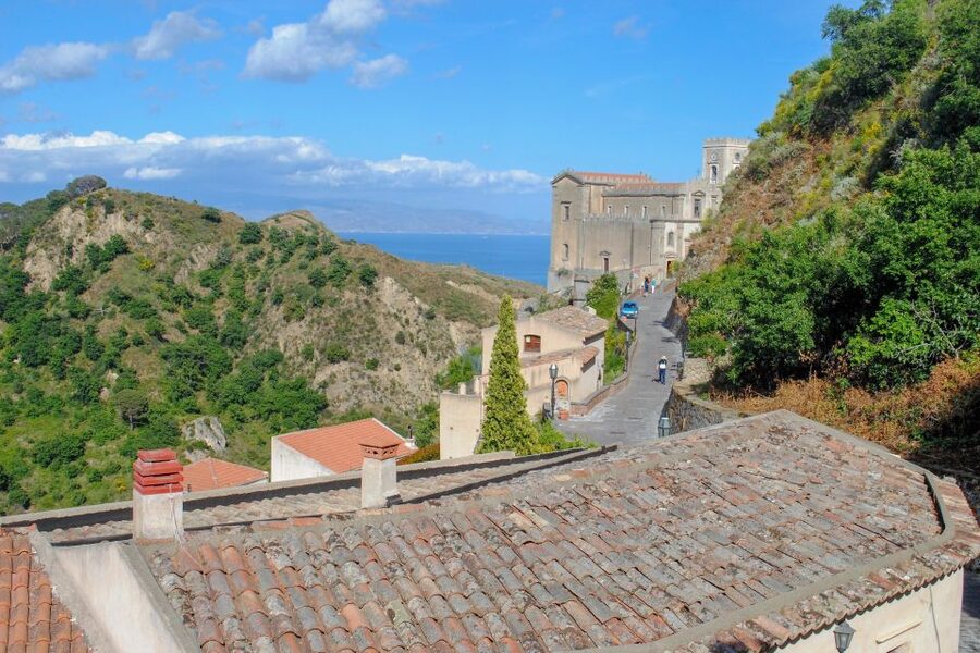 From Taormina: Private Godfather Tour with Lunch - Private pickup from Taormina, Catania, or Messina (and why it matters)