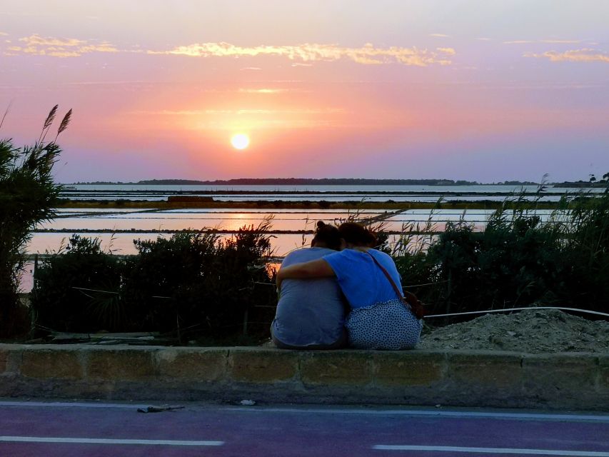 From Trapani: Stagnone Islands of Marsala and salt pans - Tastings in Marsala: local products and wine (with a heads-up)