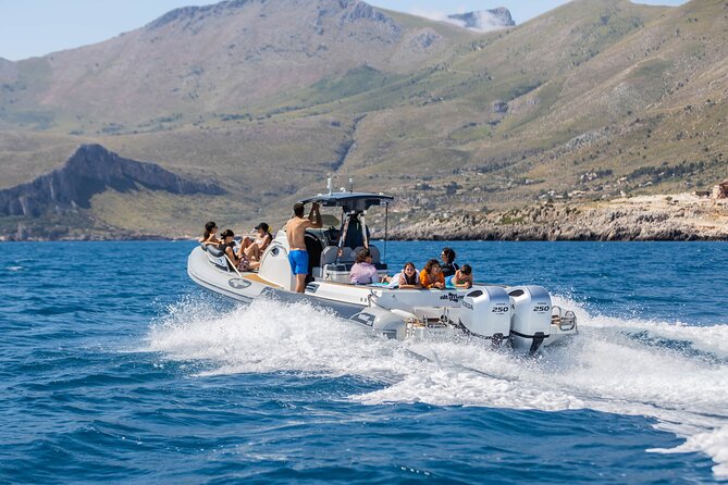 Full Day Private Boat Tour San Vito Lo Capo - Castellammare - Cala Bianca and Cala Rossa: the final swim stops that close the day well