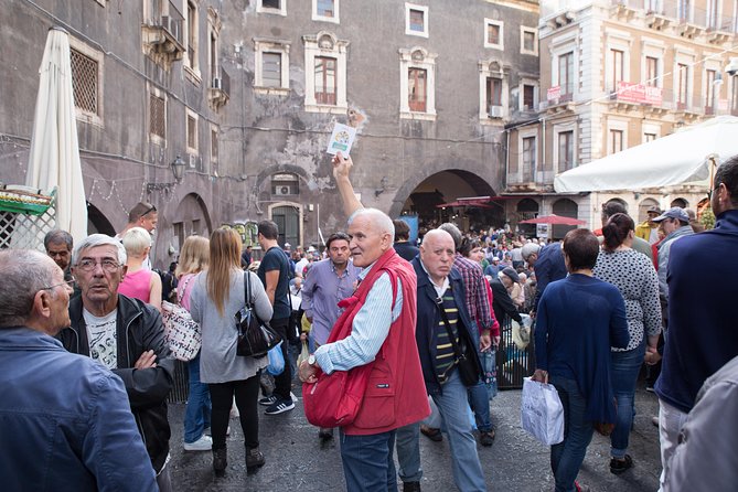 Gastronomic Street Food Tour of Catania - Fera O’Luni market and Chiosco Costa: Selz and syrups