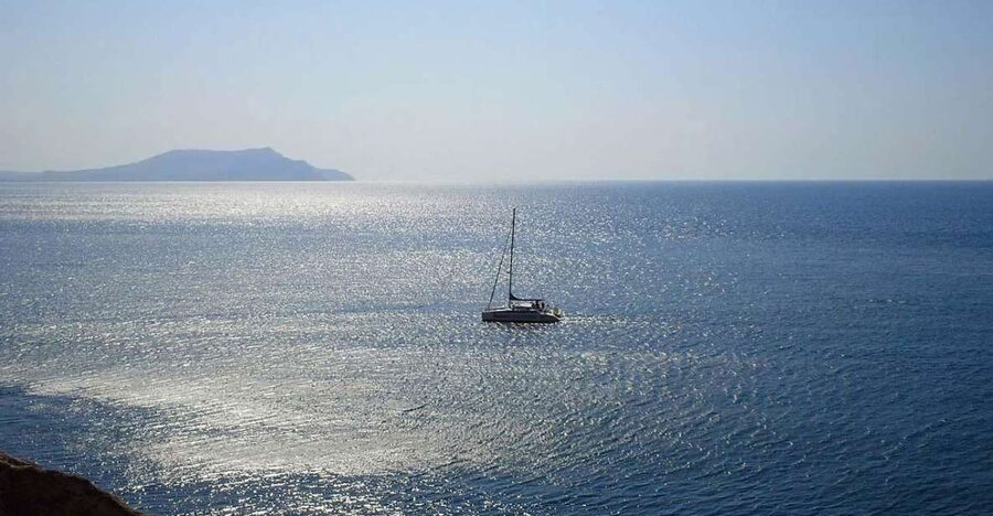 Giardini Naxos and Taormina sailing tour - What the small group setup (max 9) changes for you