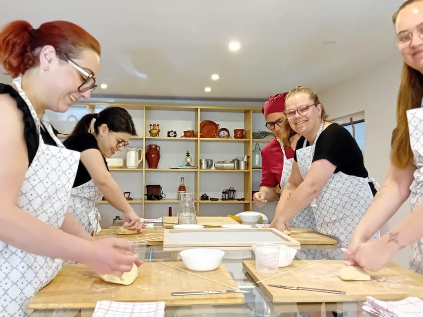 Giardini Naxos, Taormina: Food Class & Sicilian Tasting - Who This Food Class Suits Best