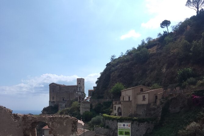 Godfather Private Tour - Stop 4: Santa Teresa di Riva for a real beach break