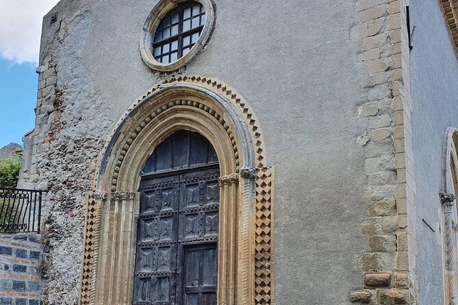 Godfather tour + possibility Sicilian food & house wine tasting - Stop 3: Savoca for the wedding church and the streets you can photograph