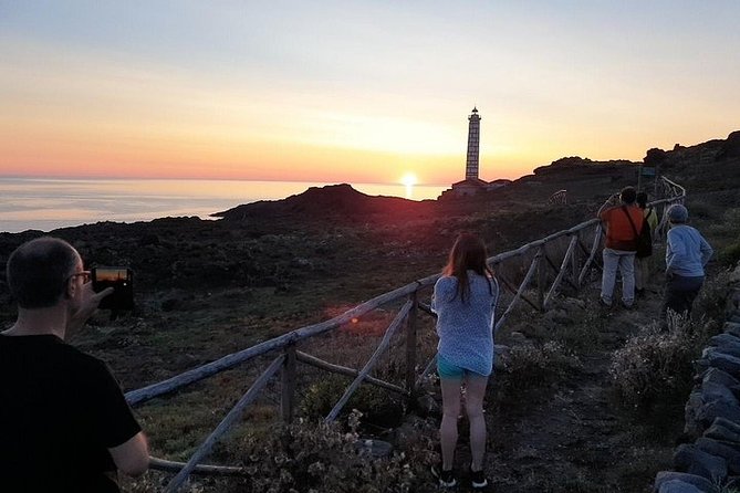 Guided Geological Excursion to Ustica - “Science fiction” illuminated rocks: what you’re actually seeing