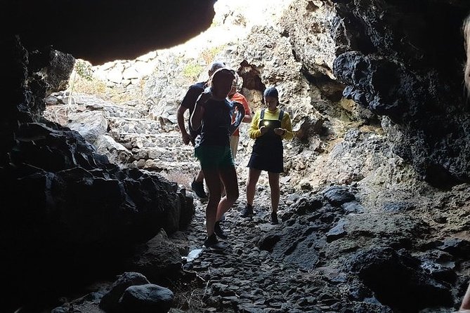 Guided Geological Excursion to Ustica - The highly studied fault: why experts still care about Ustica