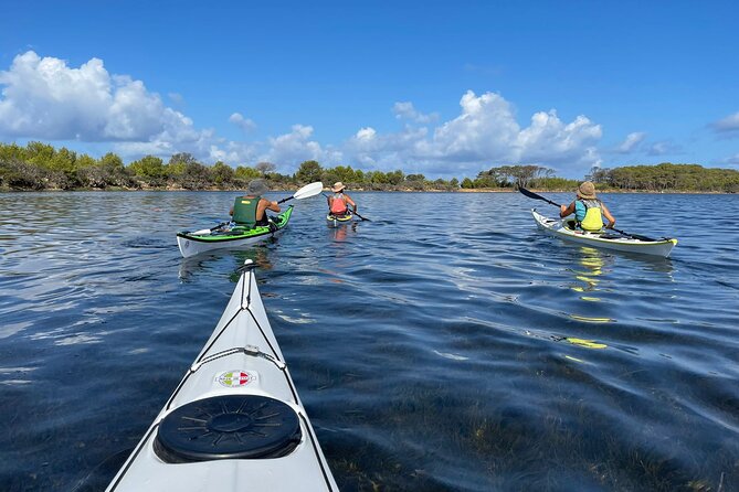 Guided kayak tour inside the Stagnone of Marsala - Gear prep and your first paddling steps (about 1 hour)
