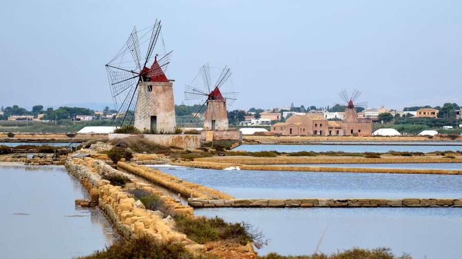 Guided tour of the Marsala Salt Pans and salt harvesting - The Multimedia Path: Learning Salt Production Without the Confusion