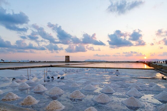 Guided tour of the salt pans of Trapani and the Salt Museum - Key highlights worth penciling in