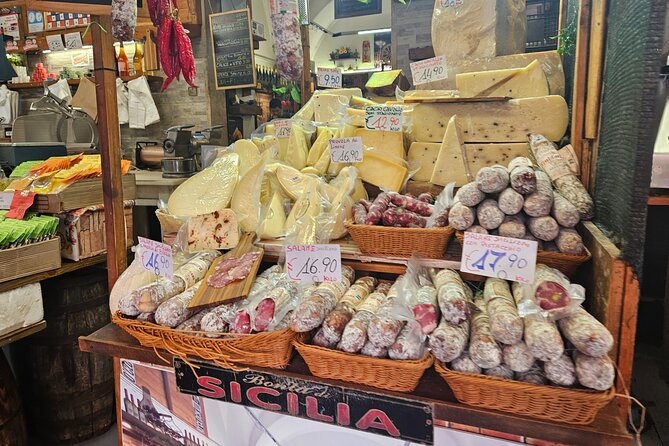 Half Day Catania Gastronomic and Cultural Tour from Taormina - Street food tastings: what’s included and how to pace yourself
