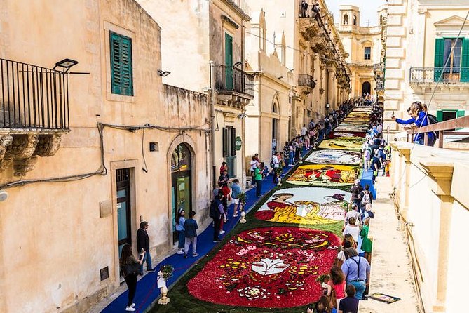 HALF DAY Excursion - Noto BAROQUE - Noto after dark: why the baroque feels different at 8:30 pm