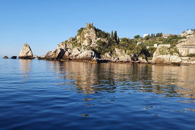 Half Day Private Guided Boat Tour in Taormina - Baia delle Sirene: a shallow-water snorkel paradise with posidonia