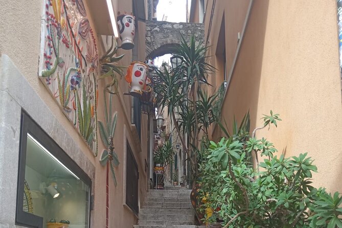 Half-day tour to Taormina, Castelmola and Isola Bella - Isola Bella: The 30-Minute Sea Reserve Stop (and What to Expect)