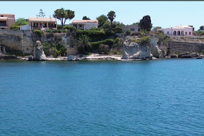 Half-seabed or rod fishing tour with bolentino - Key things that make this Syracuse fishing tour worth your time