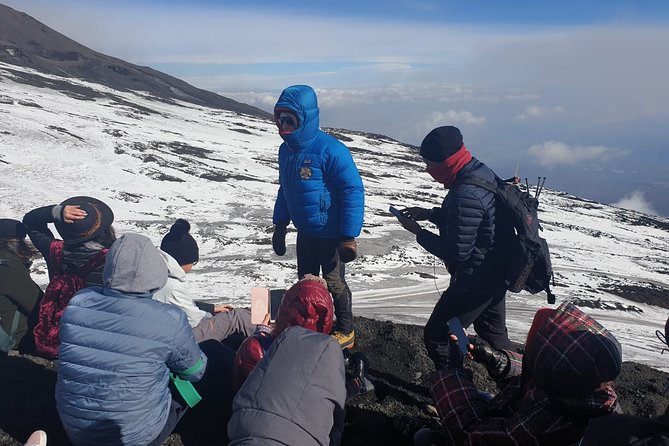 Hiking at 2900m on Mount Etna - What to wear and bring for Etna’s hiking reality
