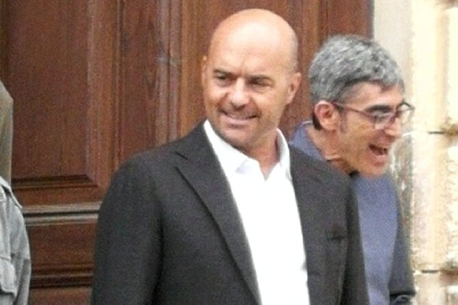 Il Commissario Montalbano - Scicli: Val di Noto streets and the Vigata police-station feel