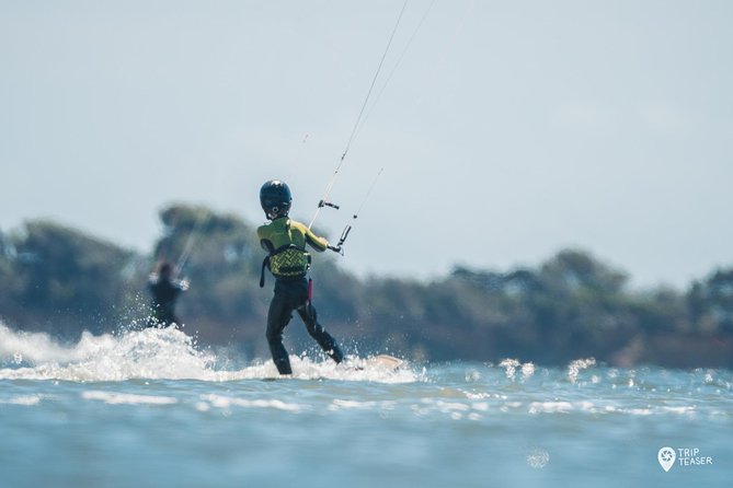 Kitesurfing and windsurfing in Sicily in the Lo Stagnone lagoon - Contrada San Teodoro start point and the 11:00 kickoff