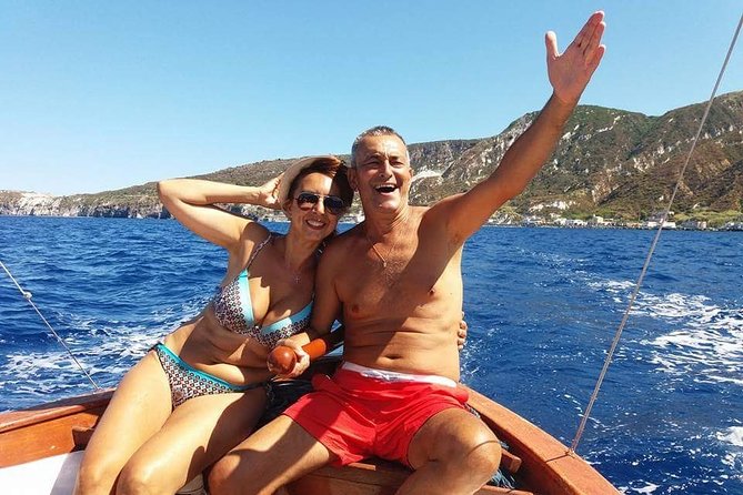 Lipari and Vulcano Private Boat Tour (7 hours) - Venus Pool and the Sea Caves Moment on Piscina di Venere