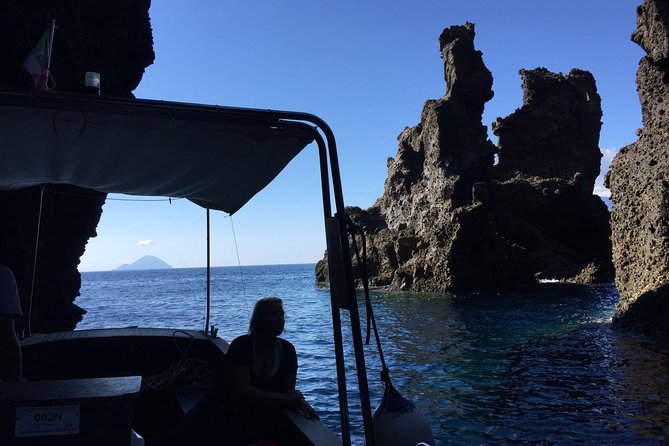 Lipari & Salina sud - individual partecipation on the tour - Lingua salty lake visit: a different kind of scenery