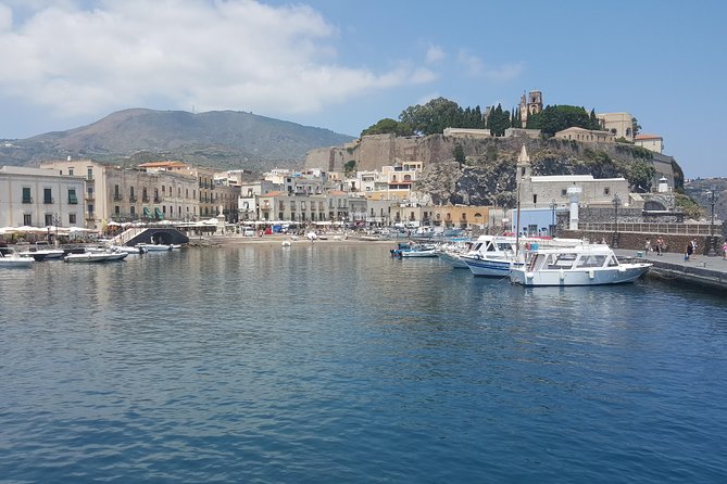Lipari & Vulcano from Cefalù - Aeolian Islands - Full Day - Who should book this Lipari and Vulcano day trip?