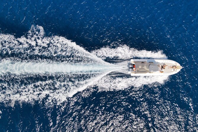 Luxury Boat Private Tour to Favignana and Levanzo in Sicily - Stop 3: Scogliera Di Cala Rossa, voted a Mediterranean beauty