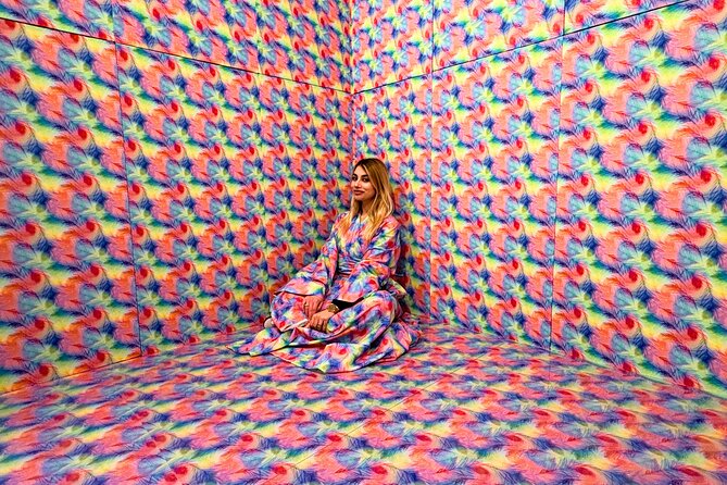 Magical Photos and Videos at Selfie Room Catania - Inside Selfie Room Catania: What This Experience Really Is