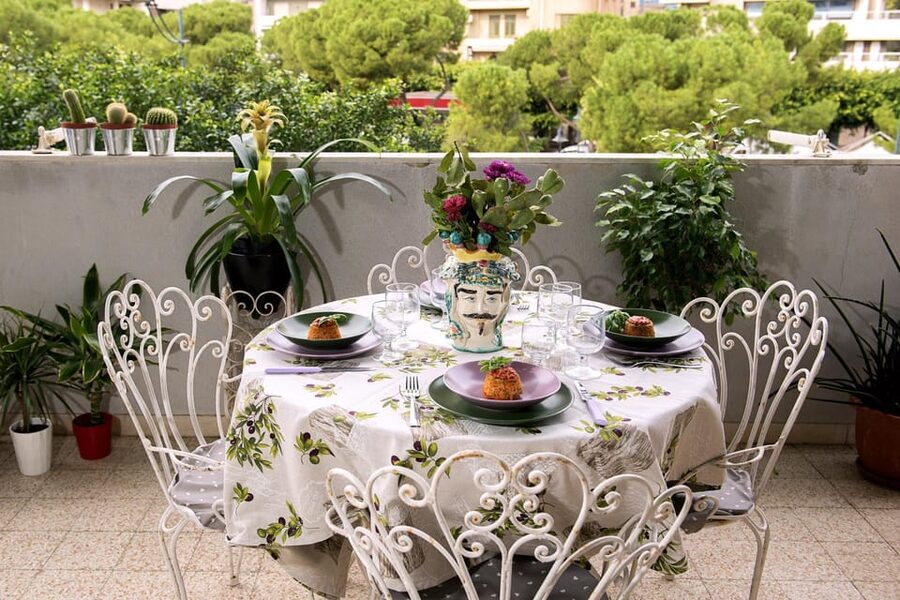Messina: Cooking Demo & Meal at a Local's Home - Entering a host’s home: meeting point, timing, and the first welcome