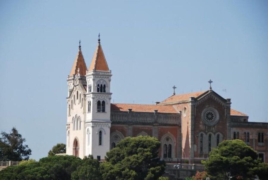 Messina: Guided City Highlights Walking Tour - Messina Cathedral: Marble, Mosaics, and Painted Ceilings