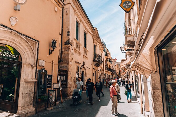 Messina Taormina: cultural heritage experience - The Messina Switch: From Hill Town to Waterfront City