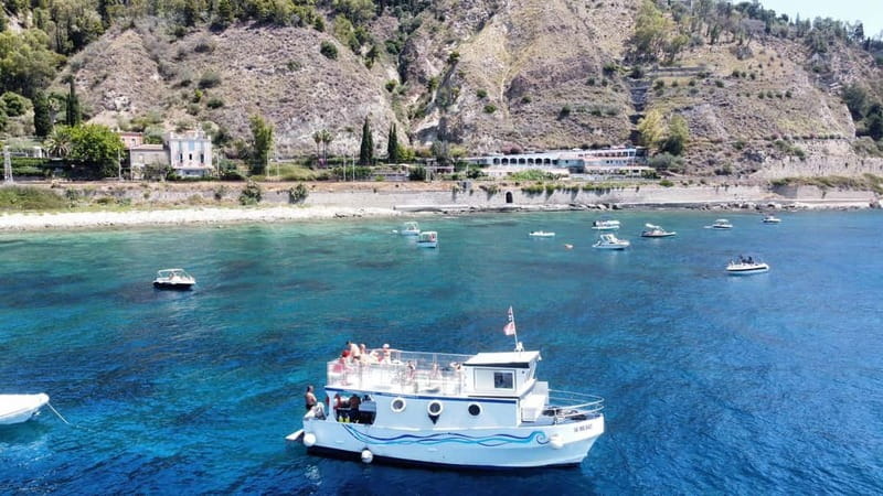 Mini-cruise Isola bella with snorkeling from Giardini Naxos - Isola Bella Marine Reserve: the best part is the hour in the water