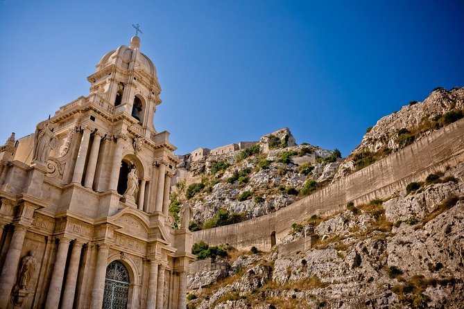 Montalbano tour - Modica: Baroque Streets and Chocolate in One Hour