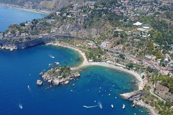Mount Etna and Taormina day tour - Local food tastings: olive oil, honey, and Sicilian pizza